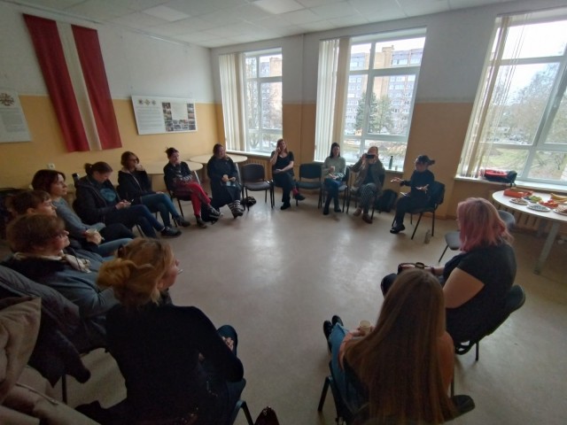 Valentinas Medas darbnīca "Pilsētas naktī", individuālās sarunas ar māksliniecei